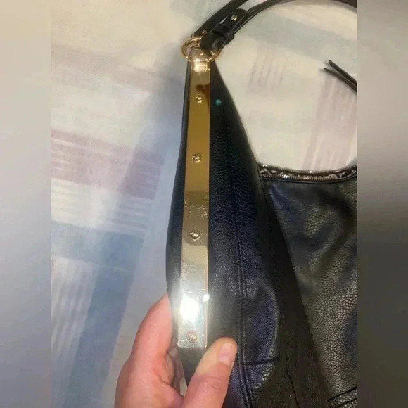 Brand New MMS faux leather sack style bag 💼 for ladies - Picture 5 of 9